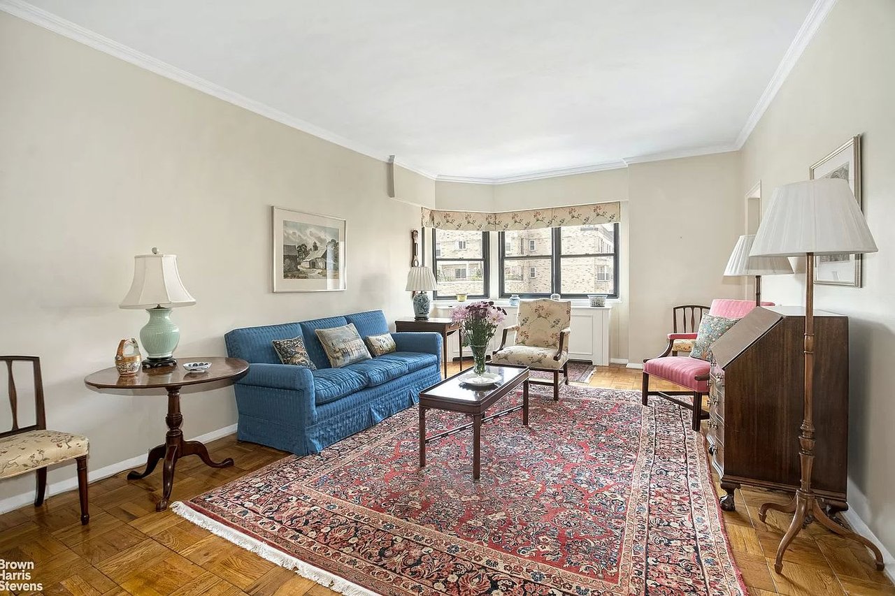 176 E 77th St Apt 11K