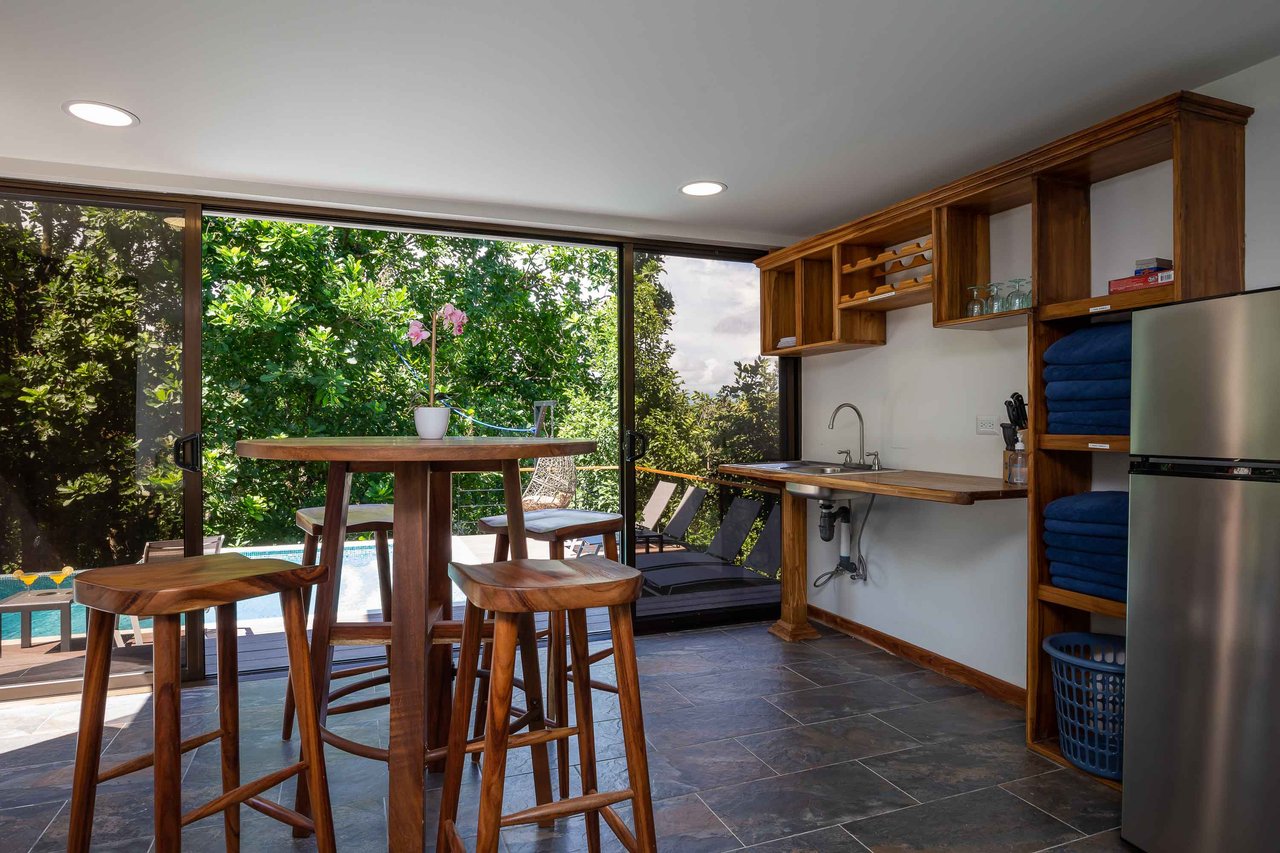 Strong vacation rental investment, Manuel Antonio