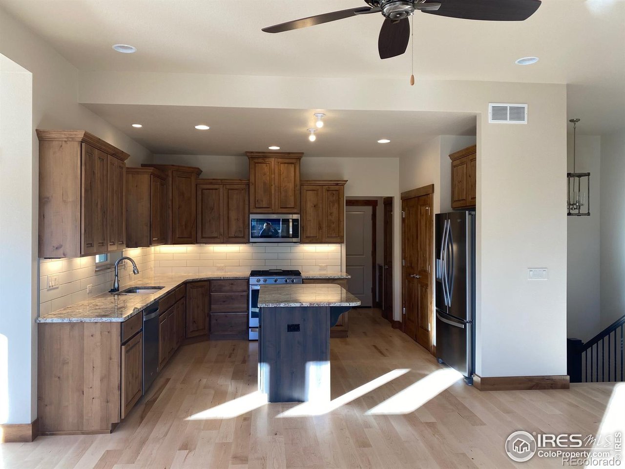 3719 Saguaro Dr
