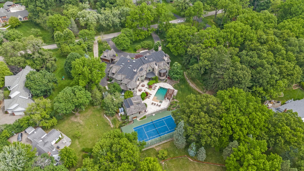 26565 Scenic Drive
