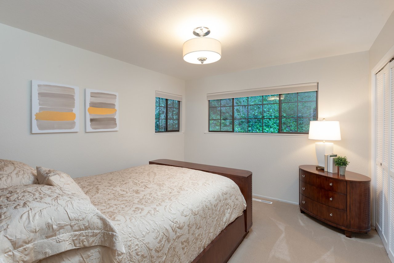 Fabulous single-story home located on the Westside of Alamo