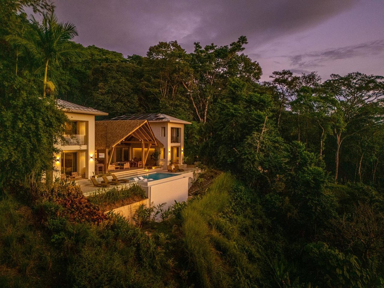 Private Sunset View Compound, Dominical, Puntarenas