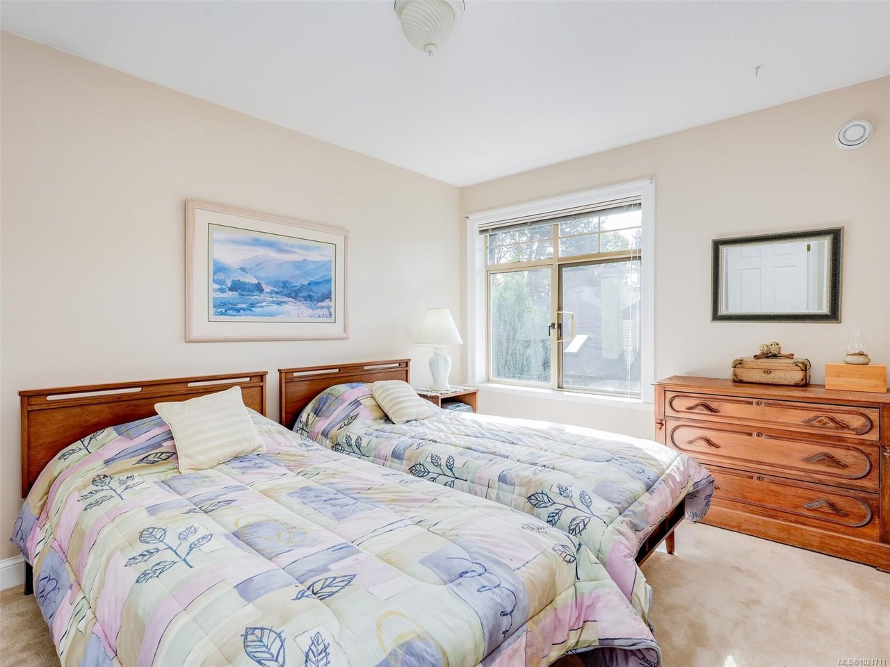 1-2573 Kilgary Pl