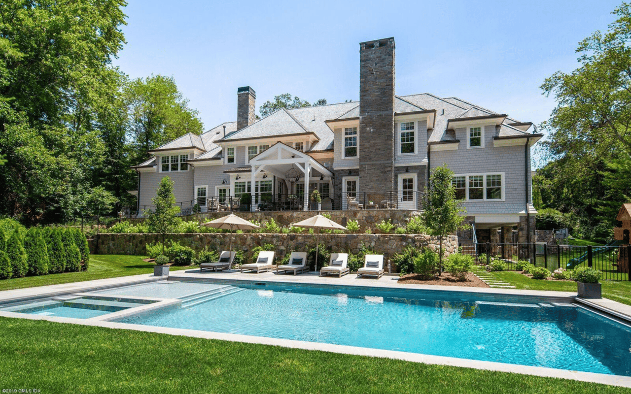 A First-Time Home Buyer’s Guide to Buying a New Property