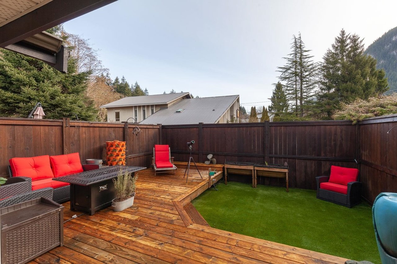 7-38247 Westway Ave