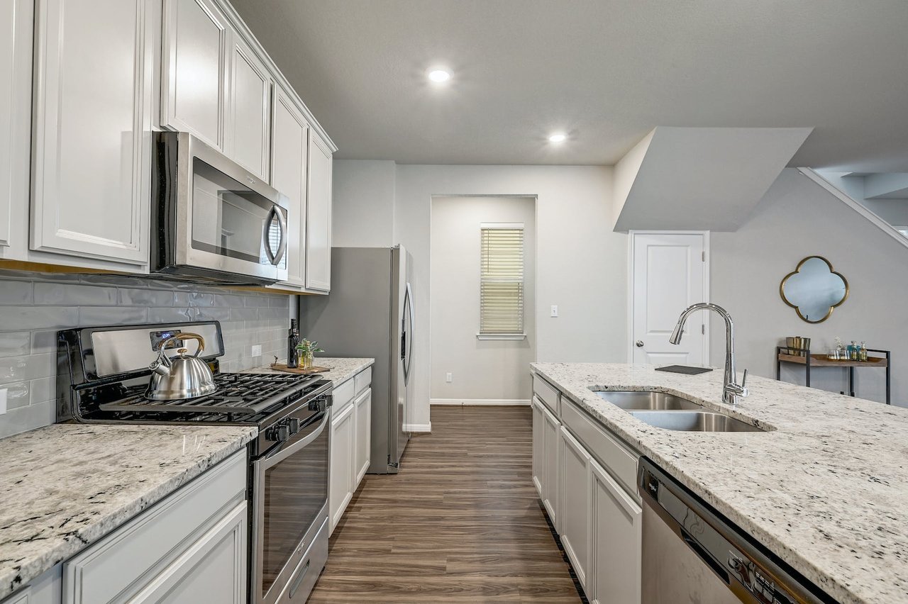 113 Mount Ord Ln, Dripping Springs, Texas 78620