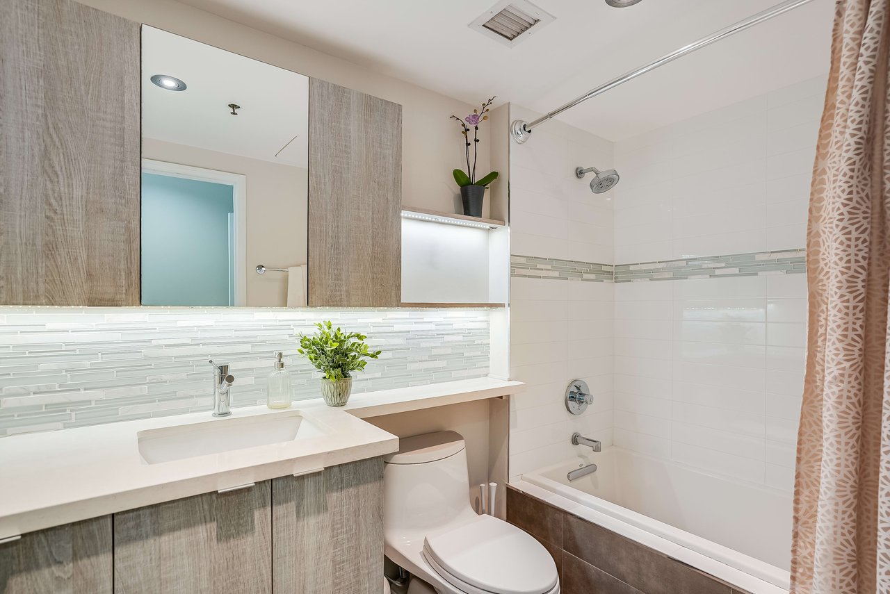Little Italy Penthoue