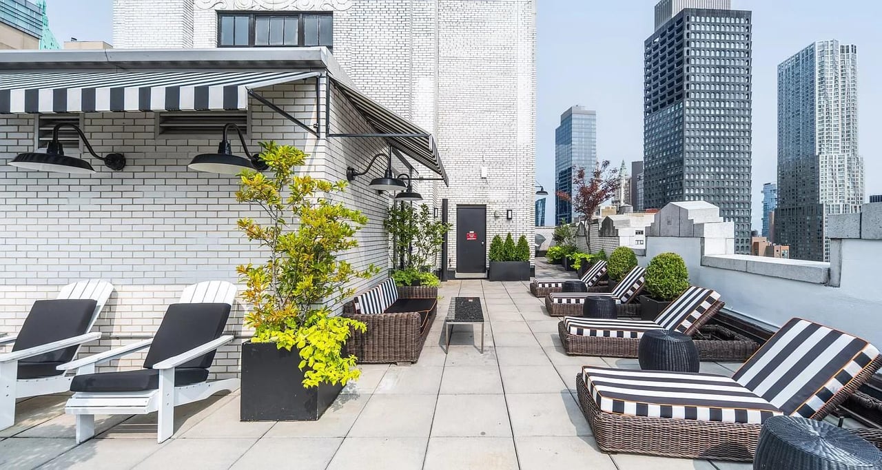 116 John Street, Apt 1915