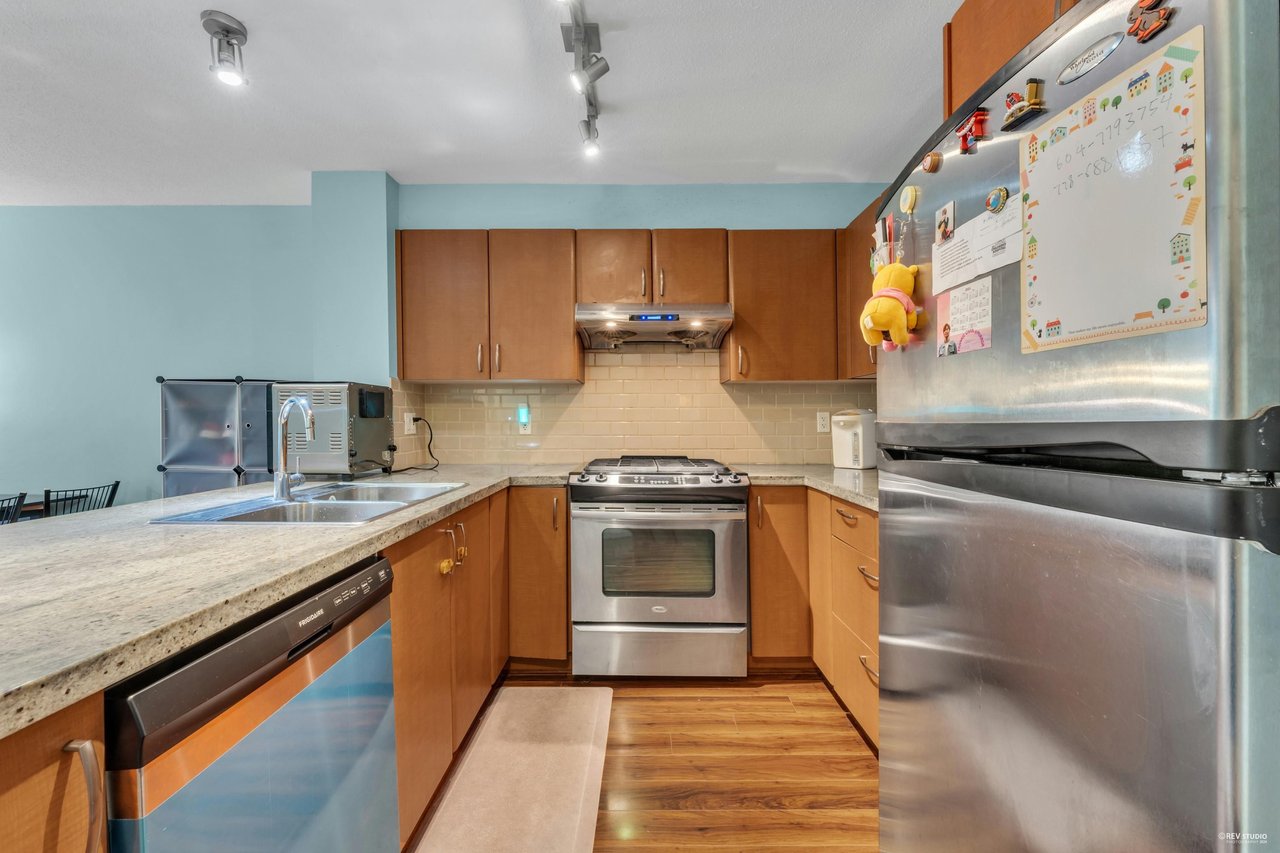 209-4728 Dawson St