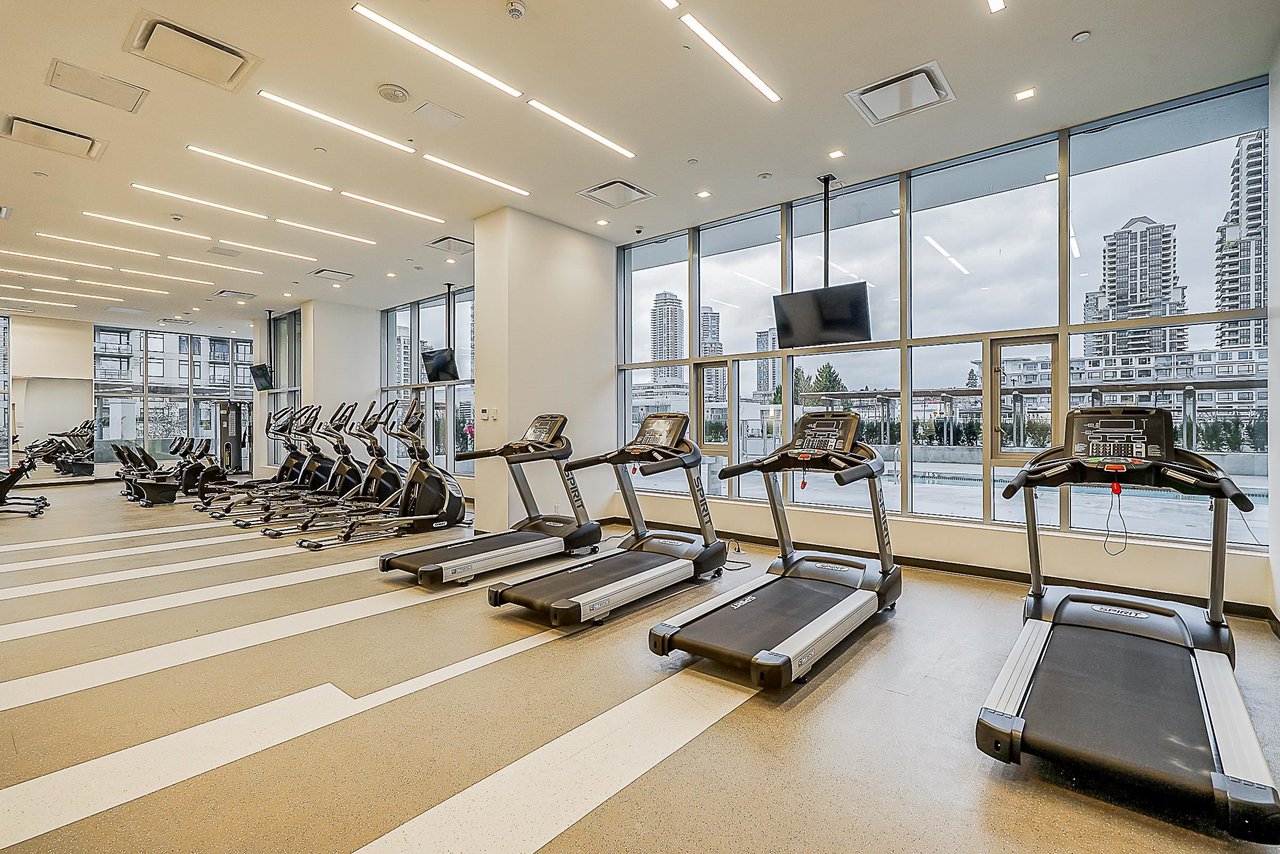 403-2388 Madison Ave