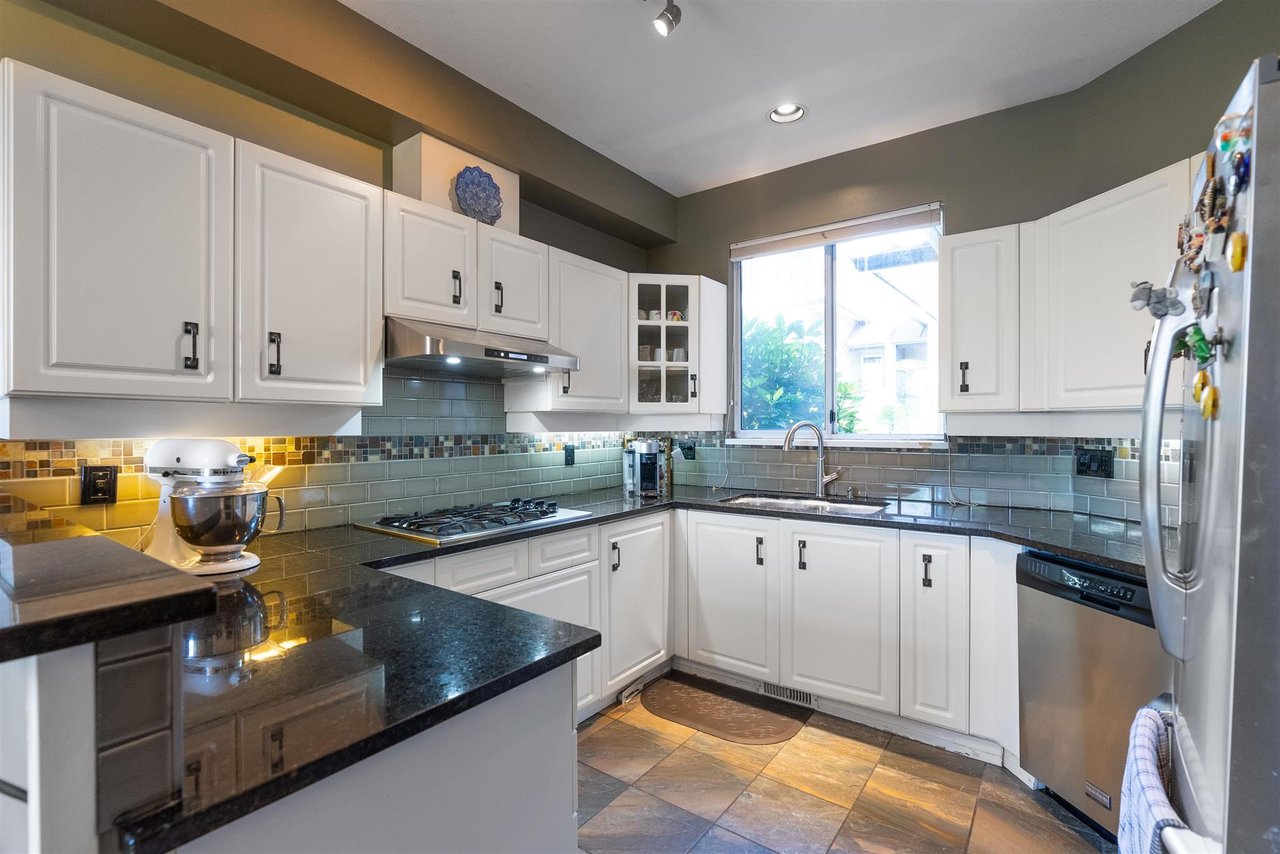 44-2615 Fortress Dr