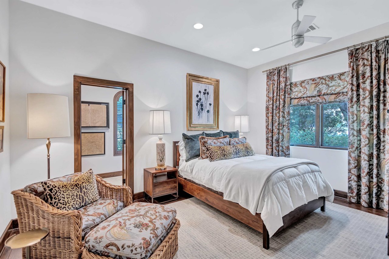 4501 Spanish Oaks Club Blvd. Unit 18