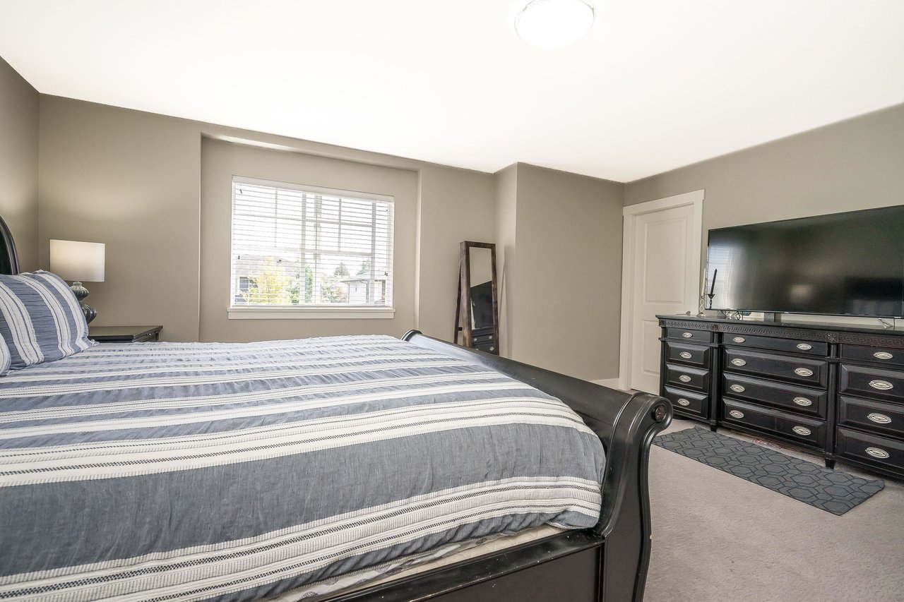 27075 35a Ave
