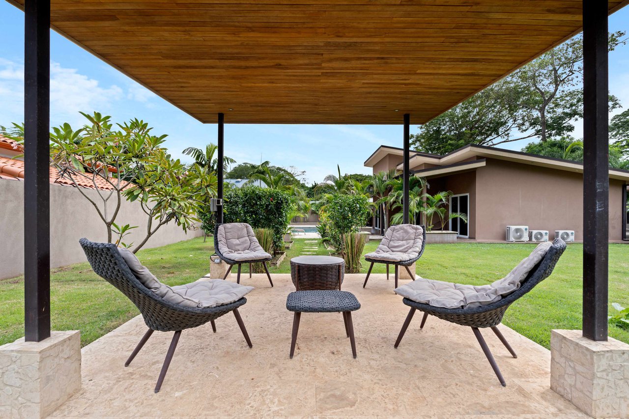 Casa Tranquila | Gorgeous Walk-to-Beach House on a Double Lot in Playa Potrero!