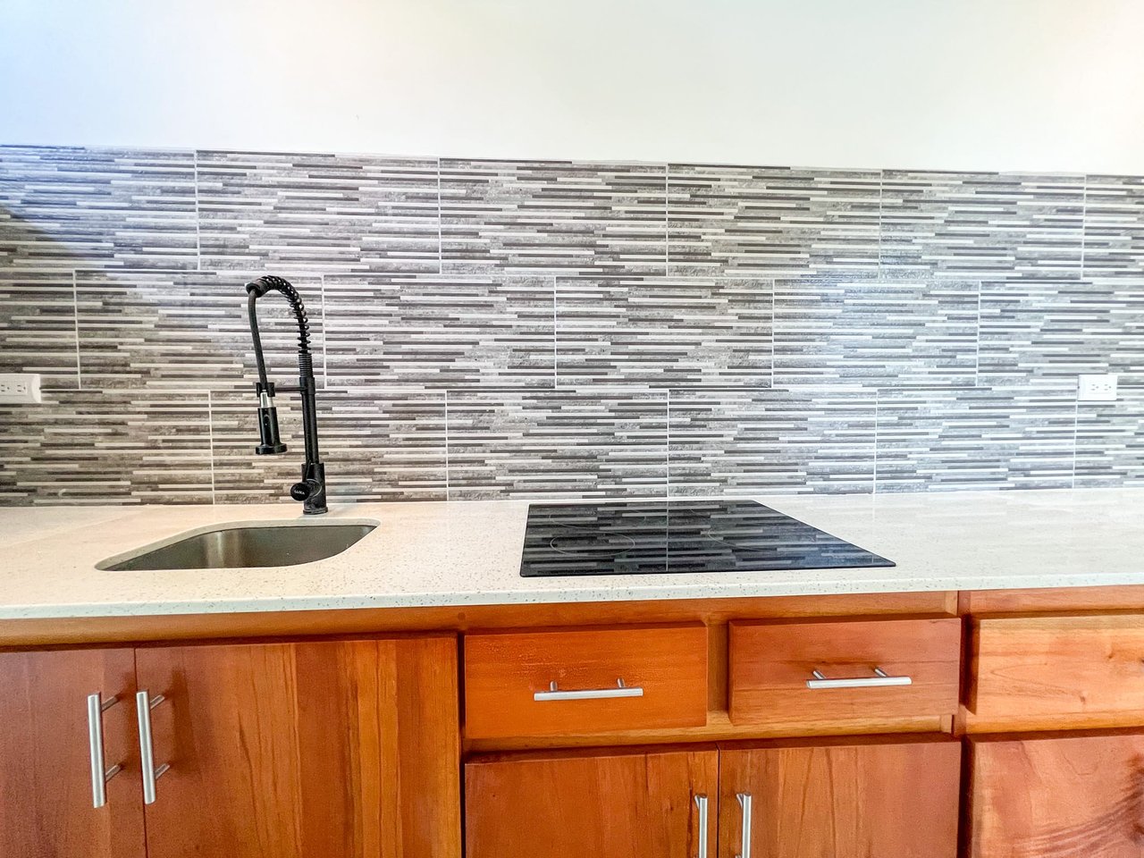 Newly Built Peaceful Home - Ideal for Nature Lovers