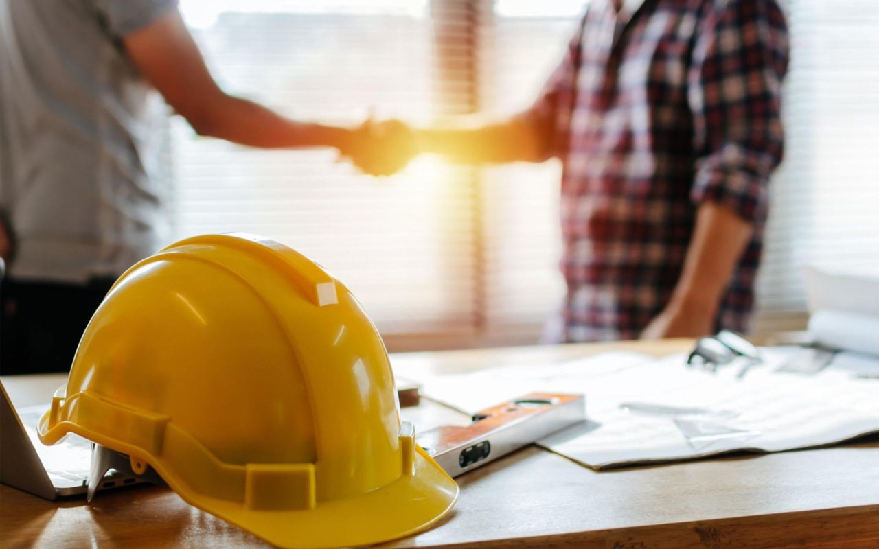8 Tips For Hiring A Remodeling Contractor