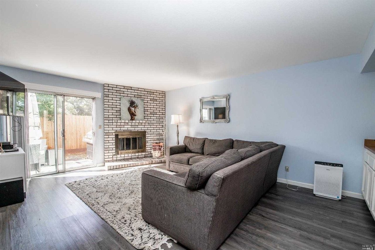 2813 Sundown Circle