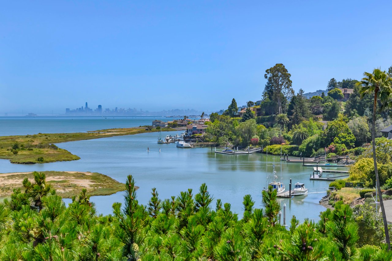 Waterfront Legacy Estate with Private Dock & San Francisco City Views