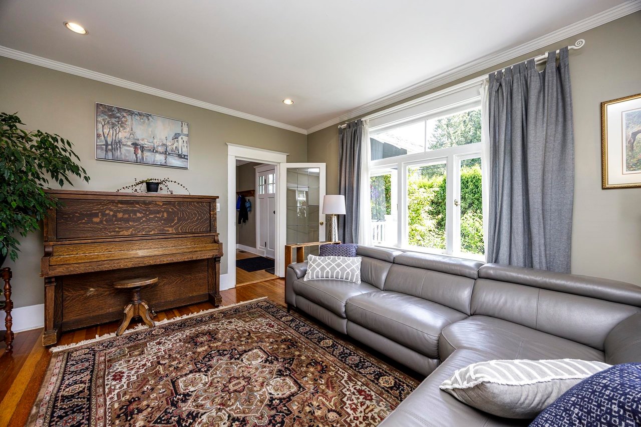 2053 St. Andrews Avenue, North Vancouver