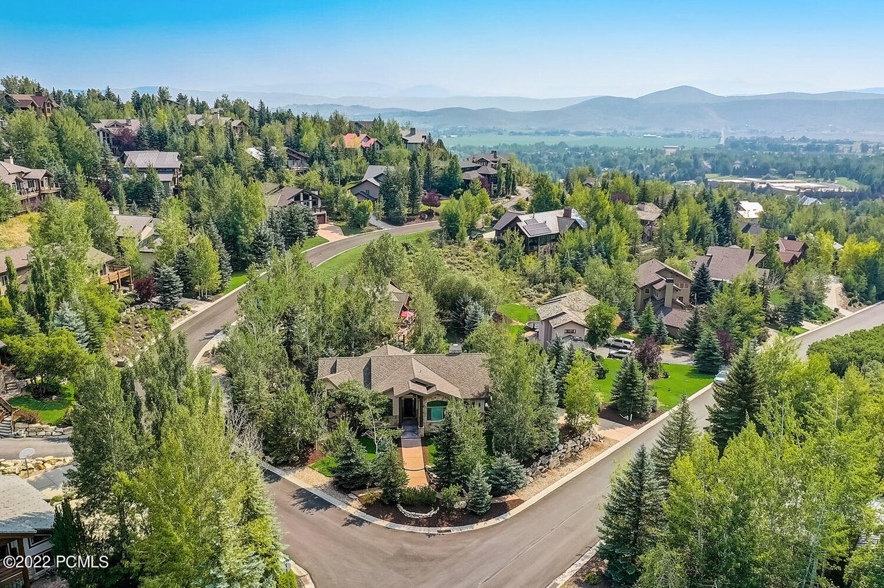 1960 Mahre Drive