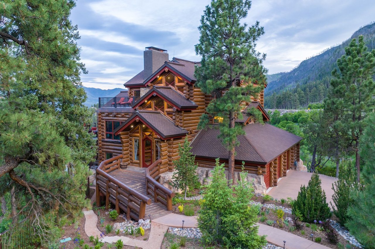 110 Peregrine Drive