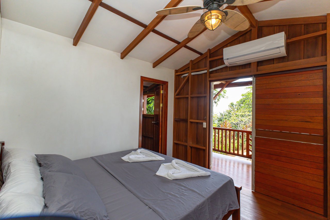 Waterfall Beachfront Estate, Osa, Puntarenas