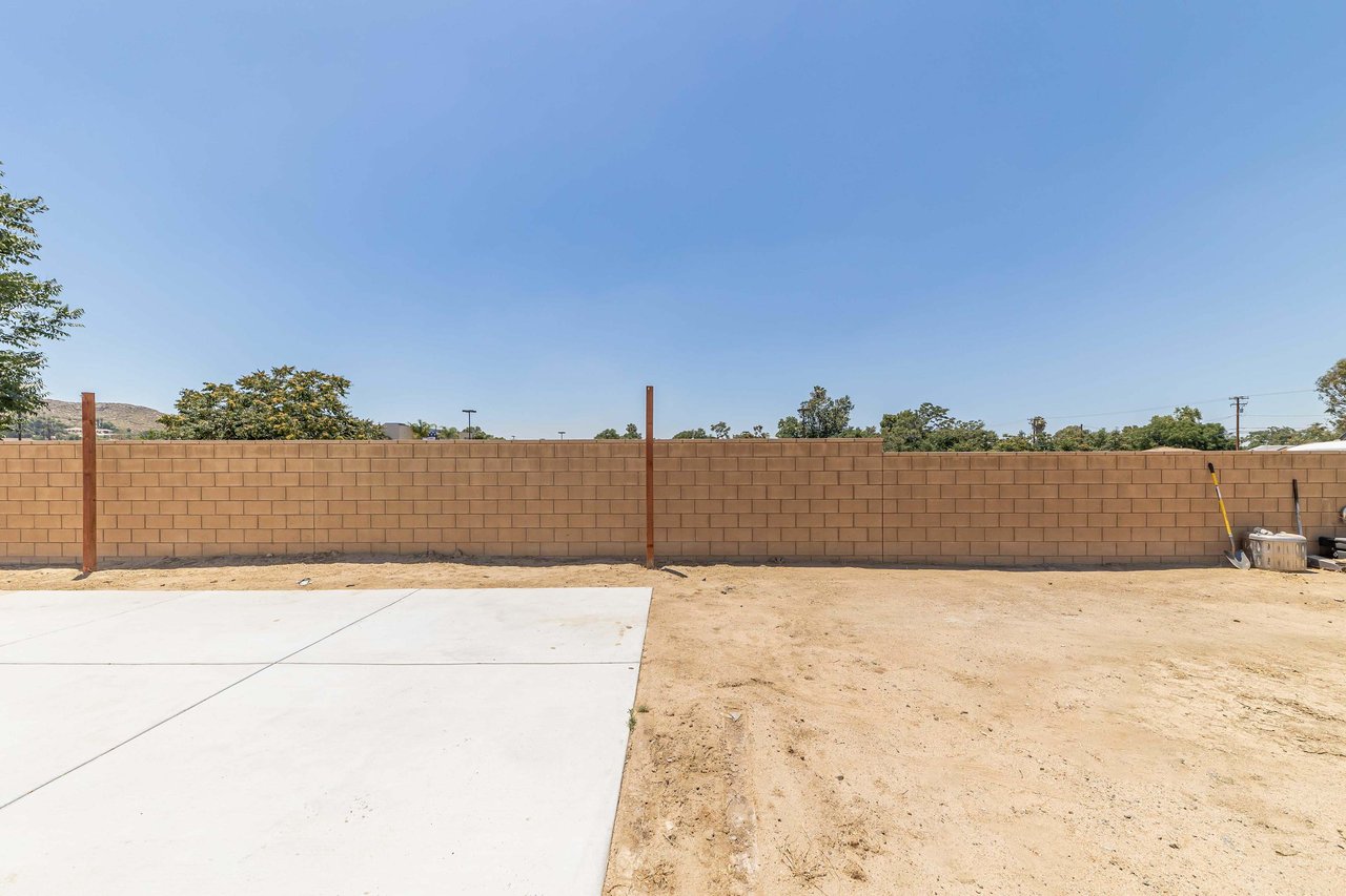 27055 Madison Court