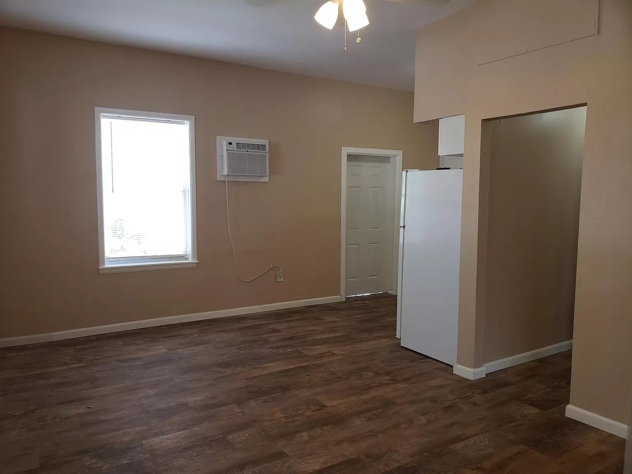1916 Seidenberg Ave
