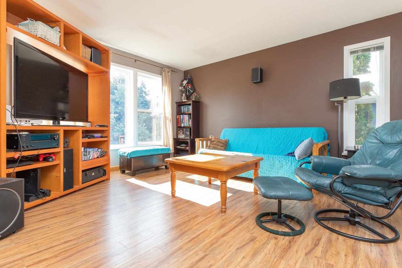 1006 Cypress Pl