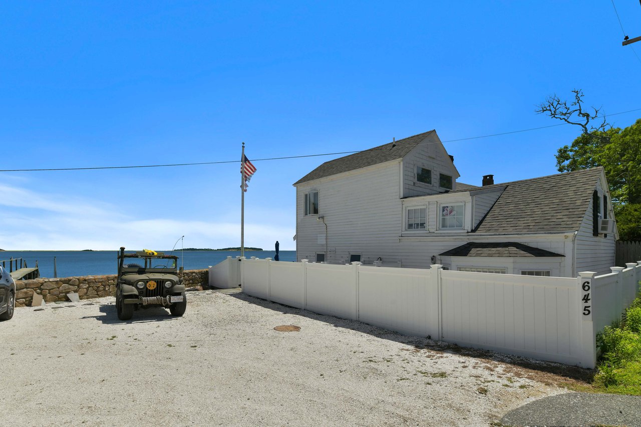 Waterfront on Little Pleasant Bay