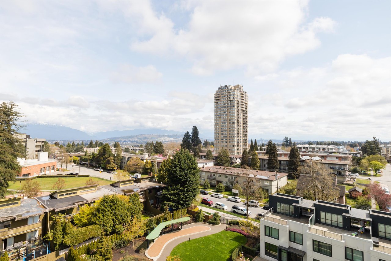 805-6638 Dunblane Ave