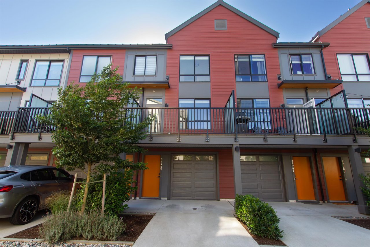 37985 Helm Way, Squamish