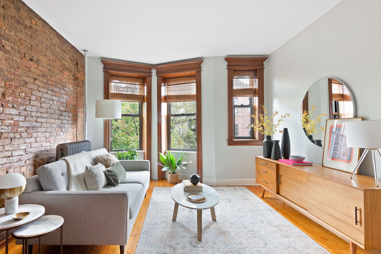 363 7th St. Unit: 3-R