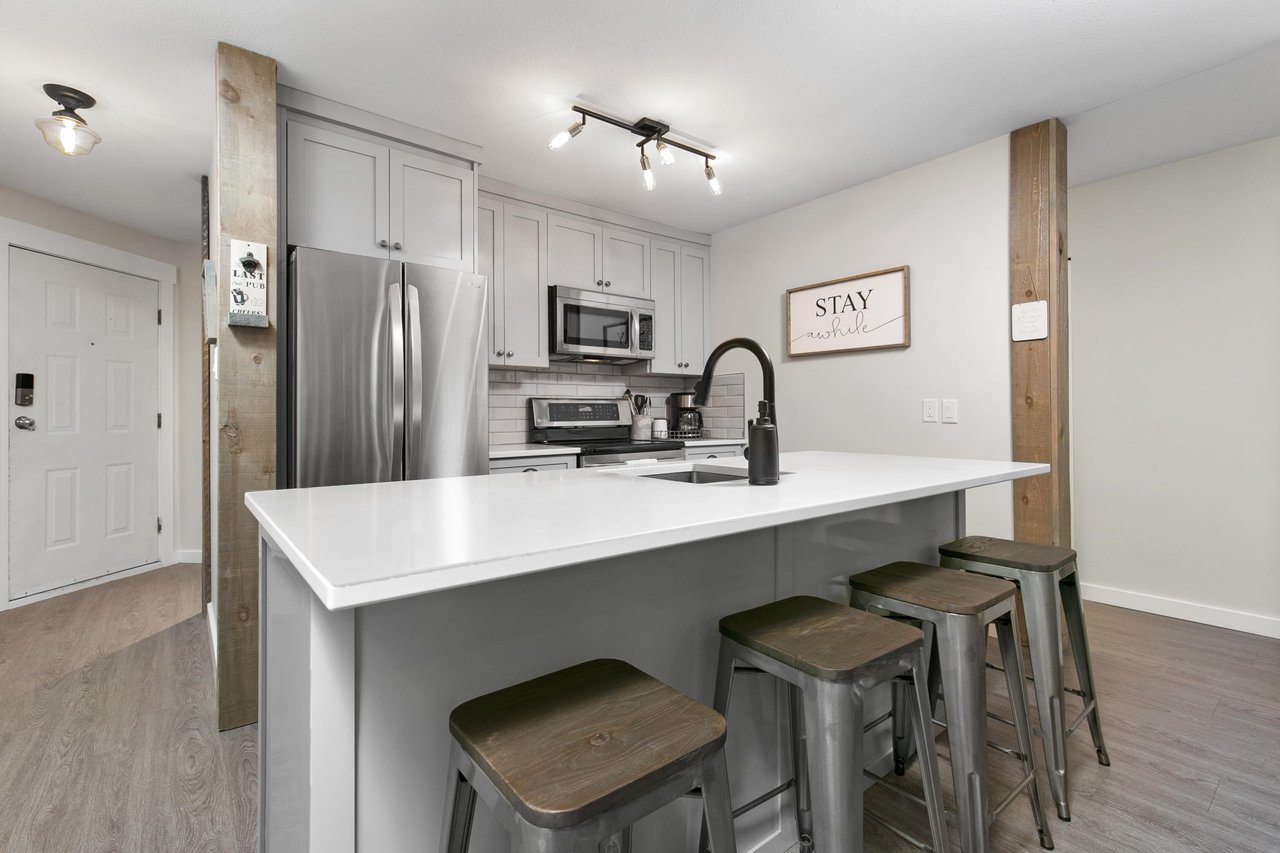 5A-2230 Eva Lake Rd