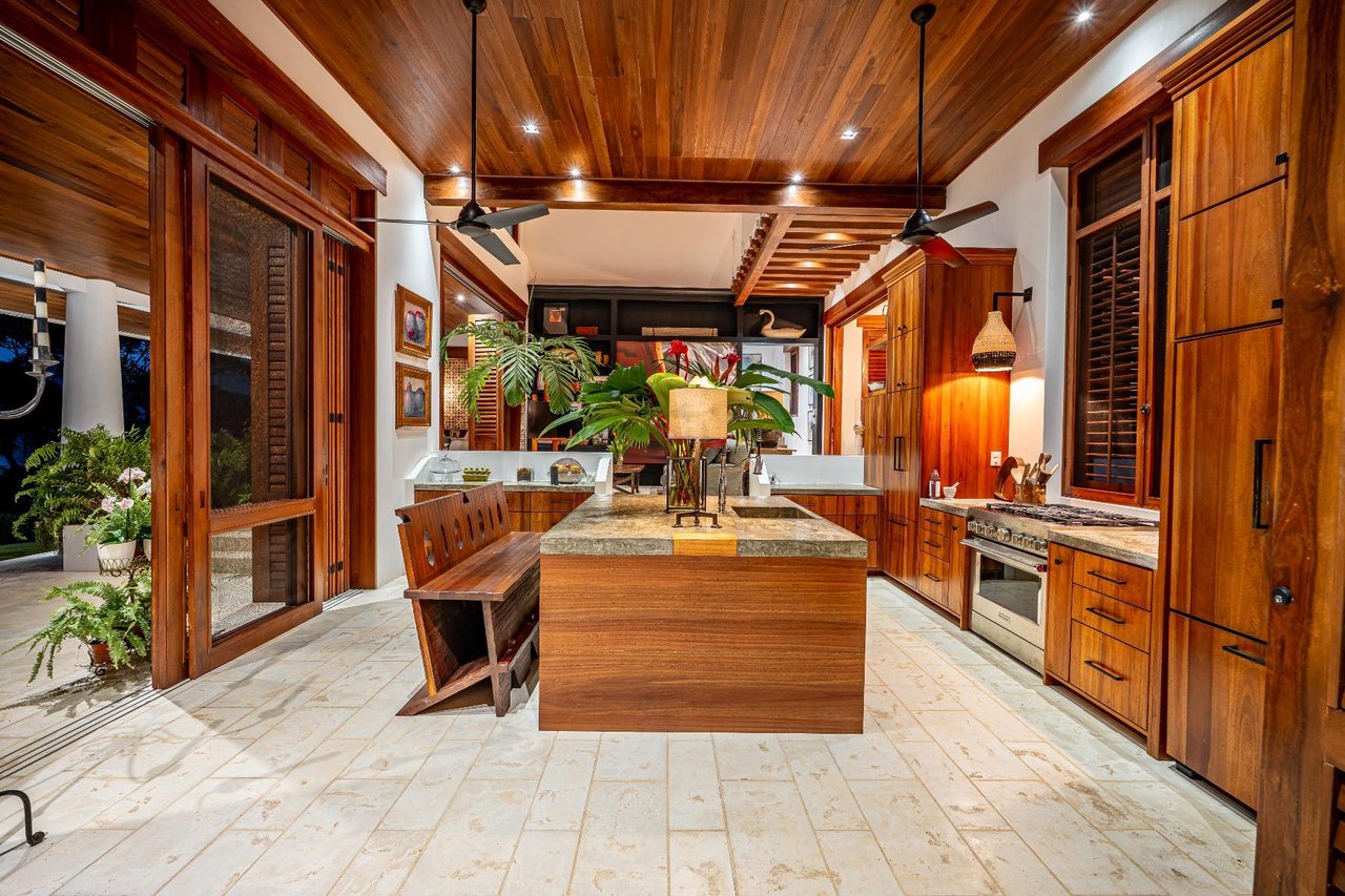 Ocean View Estate Development Sites, Dominical, Puntarenas