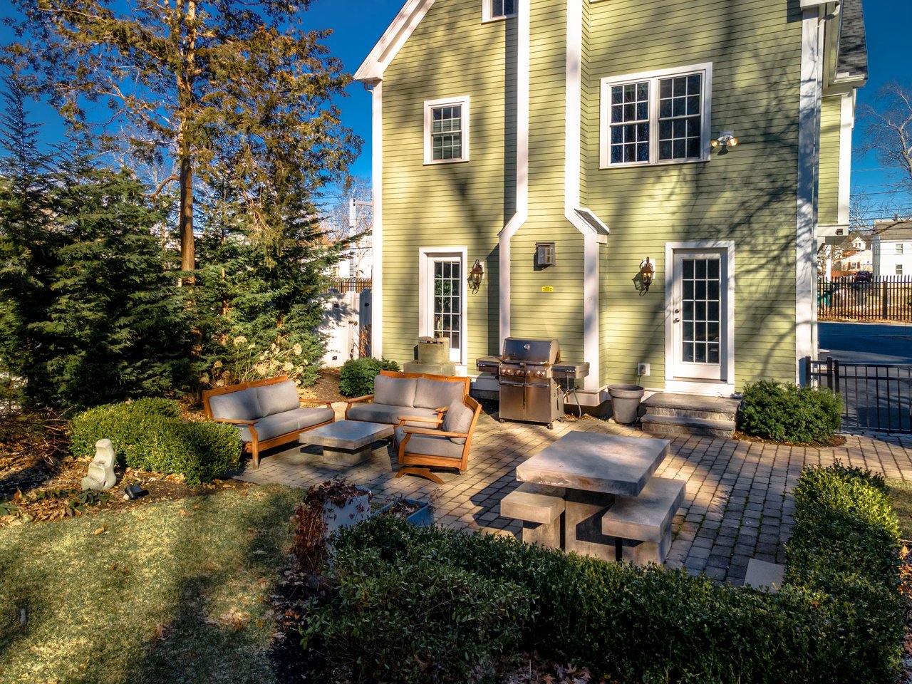 55 Cliffmont Street, Roslindale, MA 02131