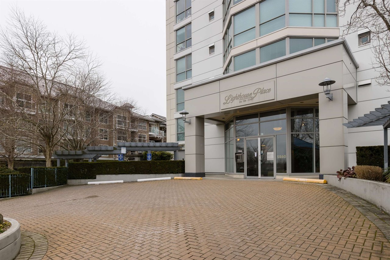 114-5860 Dover Cres