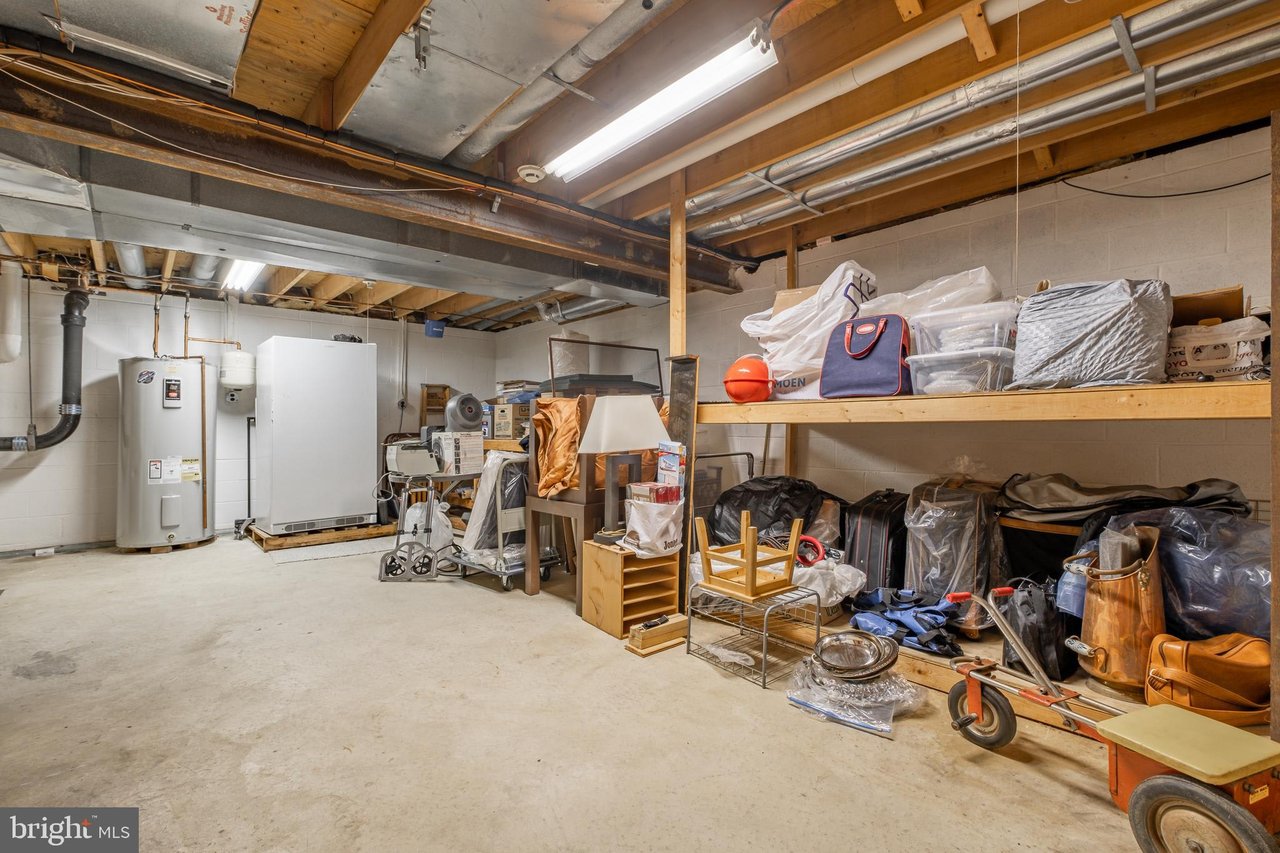 31 Lynne Cir