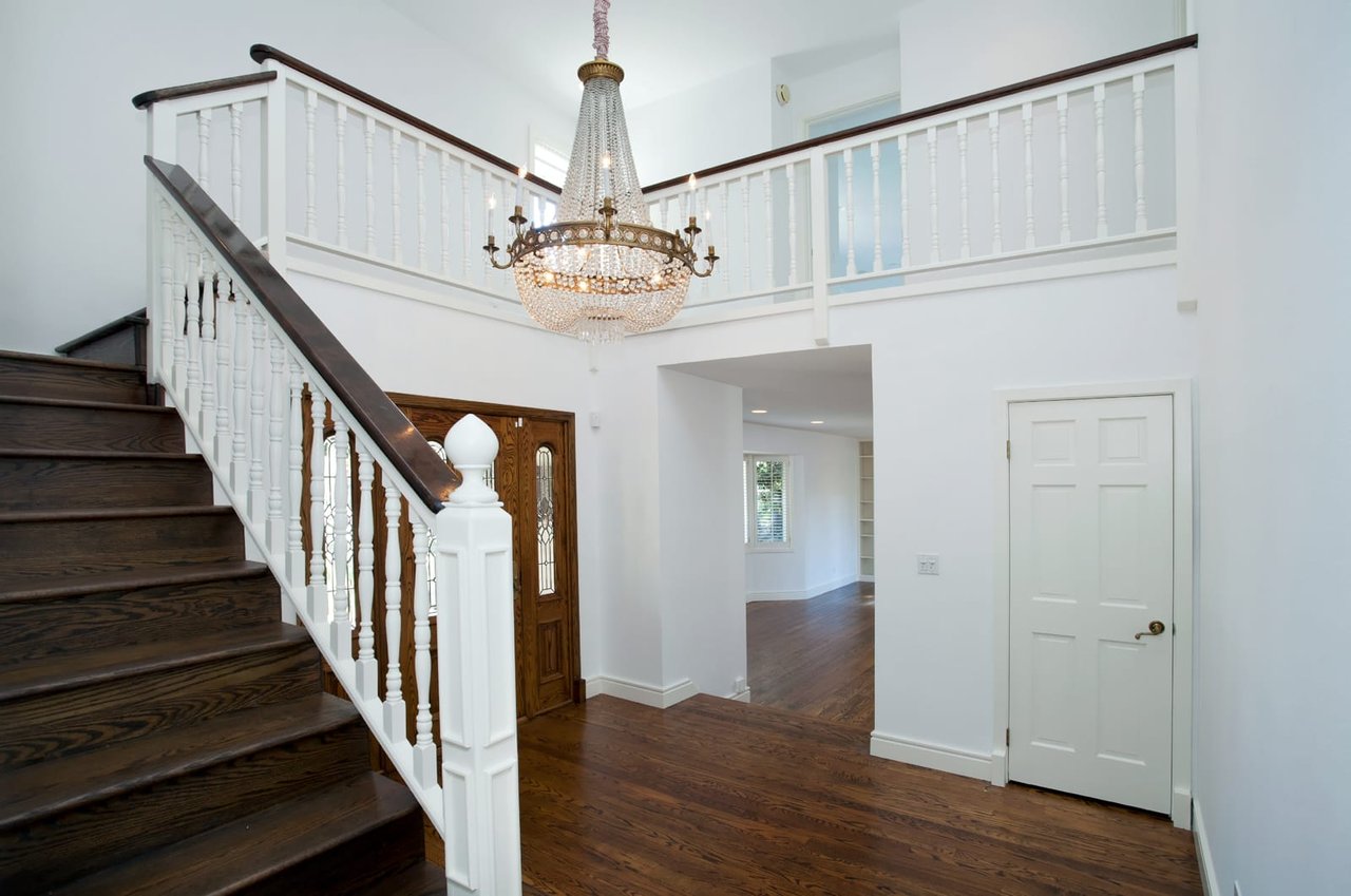 1105 McDonald Ave