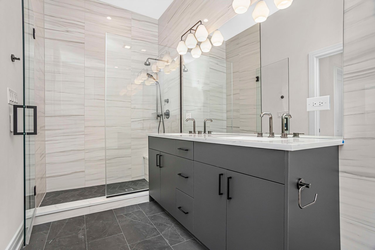 SOMA Condominiums - Bucktown