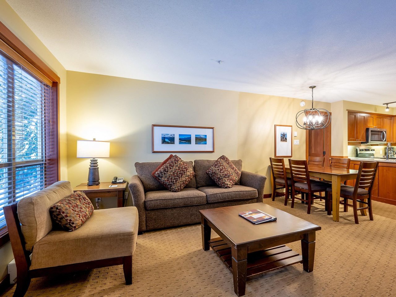 207 G3-4653 Blackcomb Wy