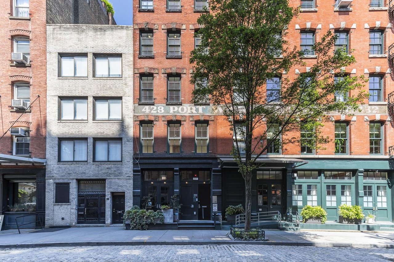 428 Greenwich Street, Apt THOUSE