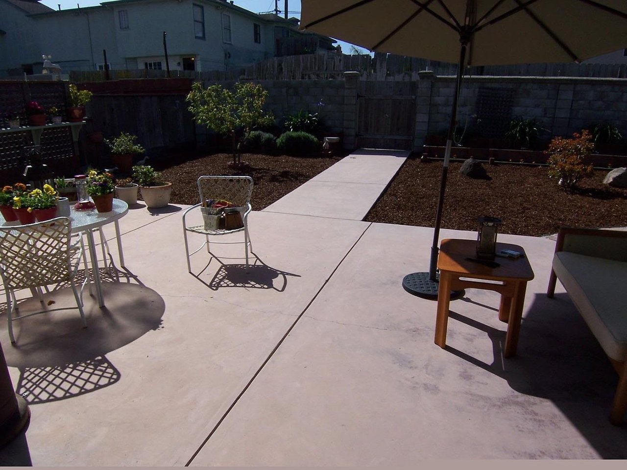 1246 Amador Ave