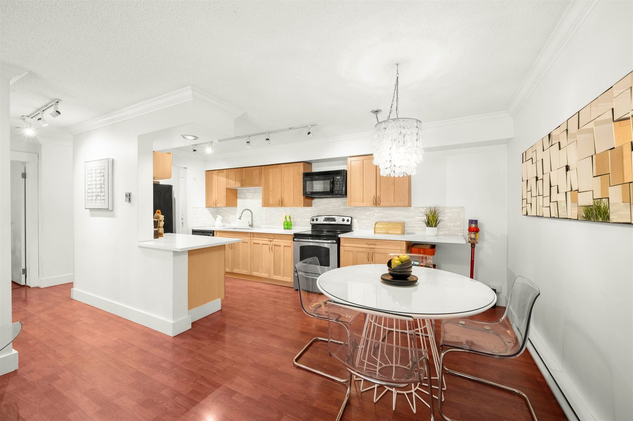 101-1827 W 3rd Ave