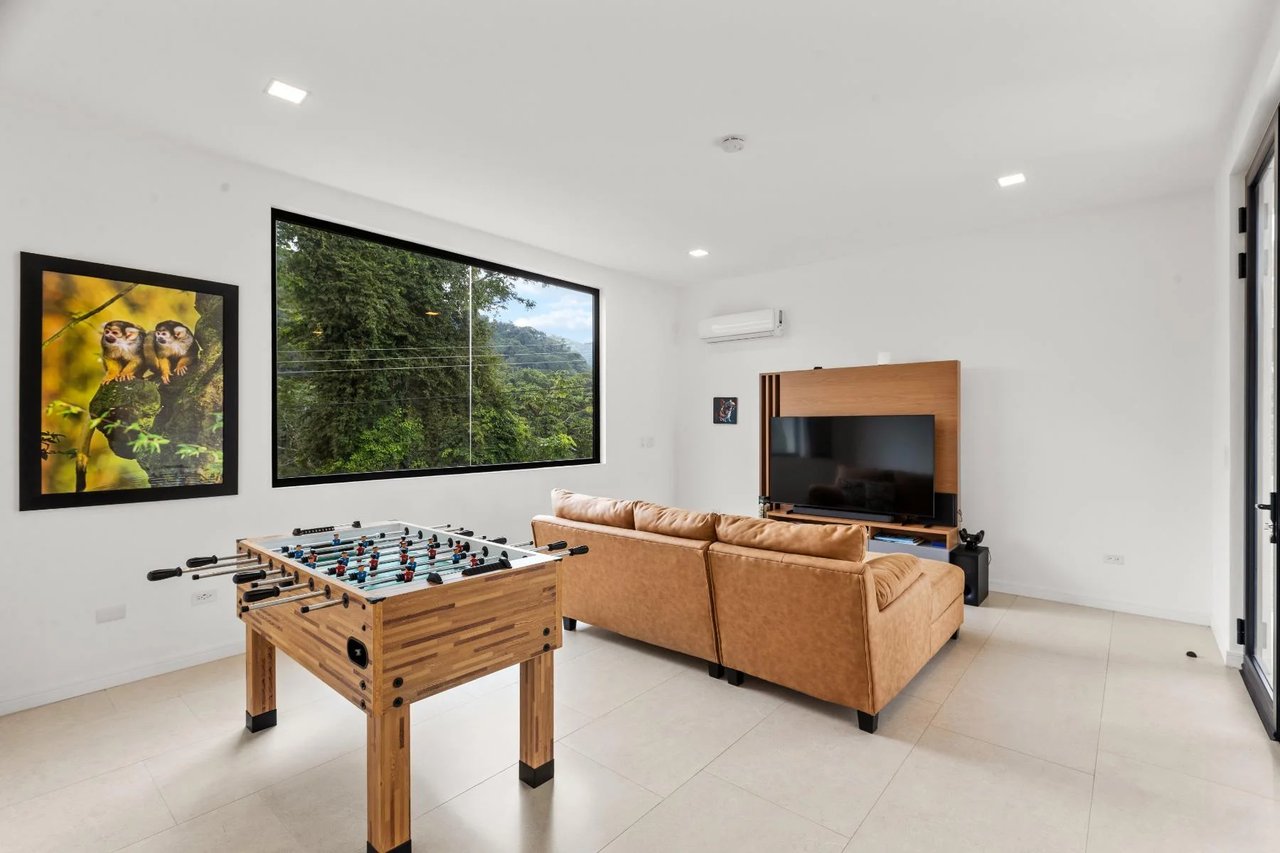 Luxury Ocean View Villa, Jaco, Puntarenas