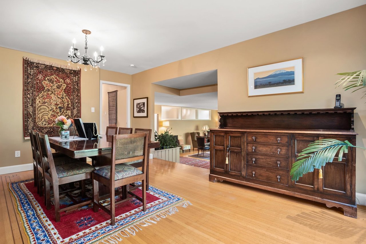 791 Southborough Drive, West Vancouver