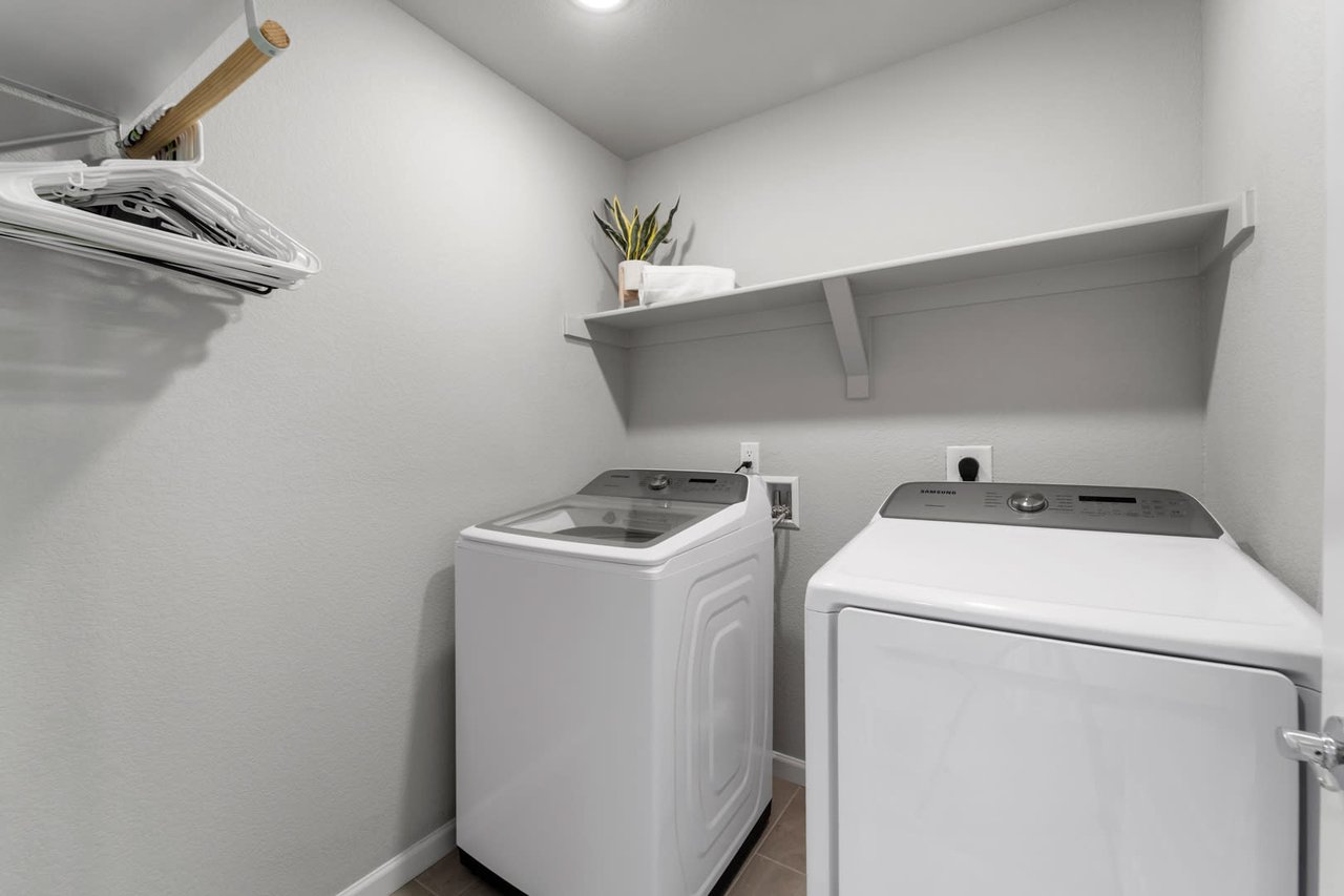 1632 Rose Quartz Heights
