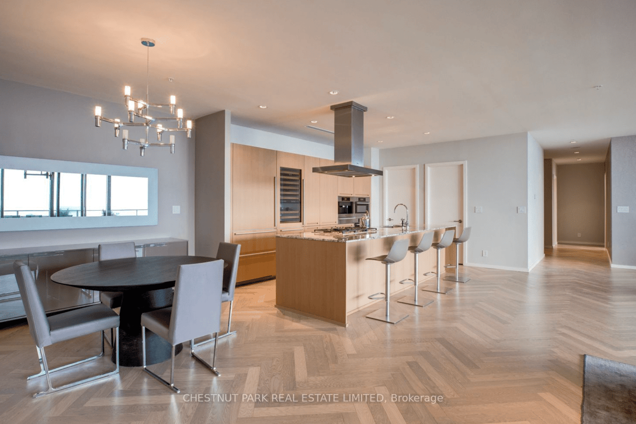 Suite 5302- 180 University Avenue