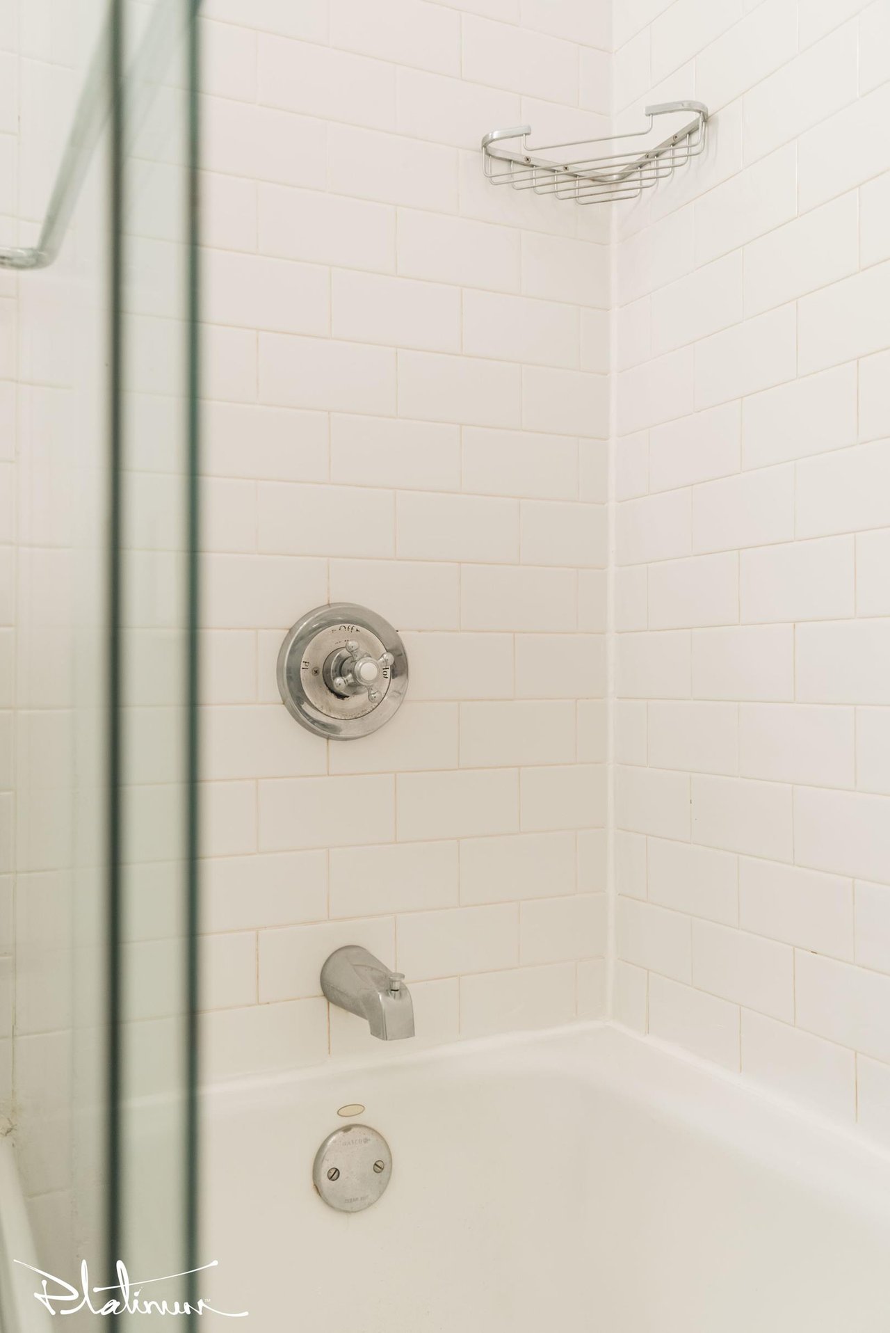 2 Gold Street, Apt 3G