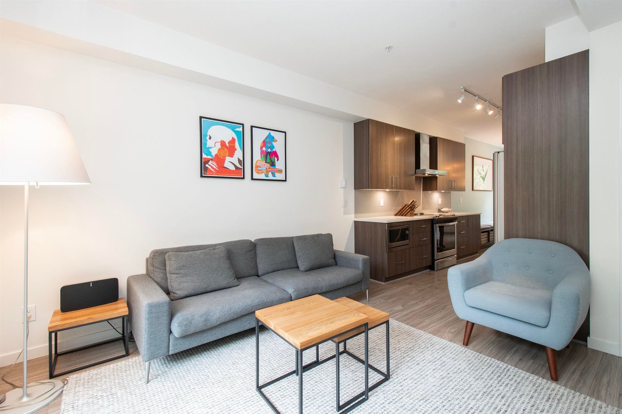 14-433 Seymour River Pl